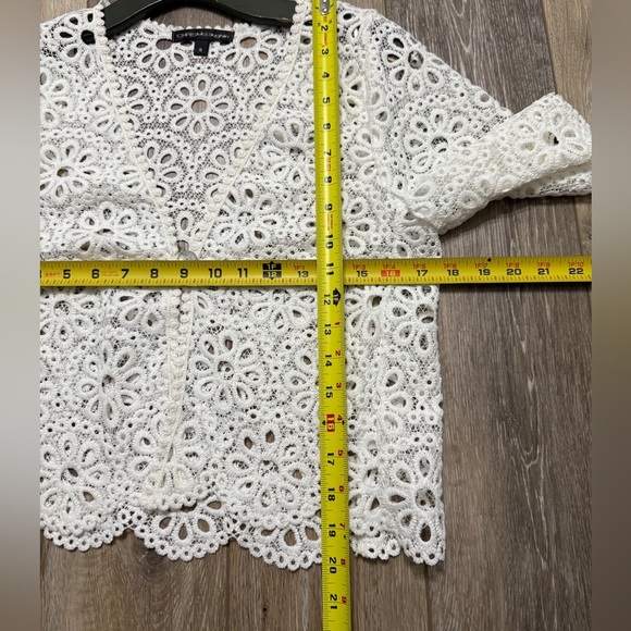 Chris McLaughlin one button closure shrug size S - Picture 3 of 6